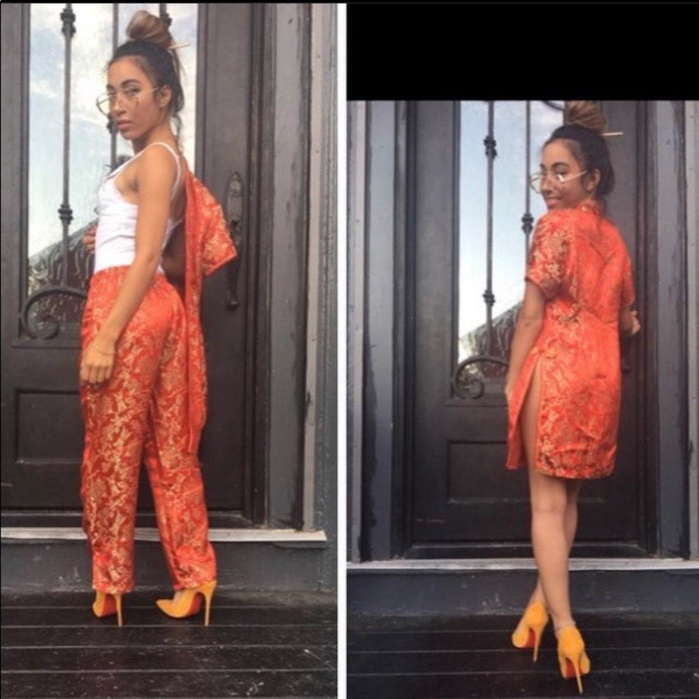 Unique one of a kind Chinese set